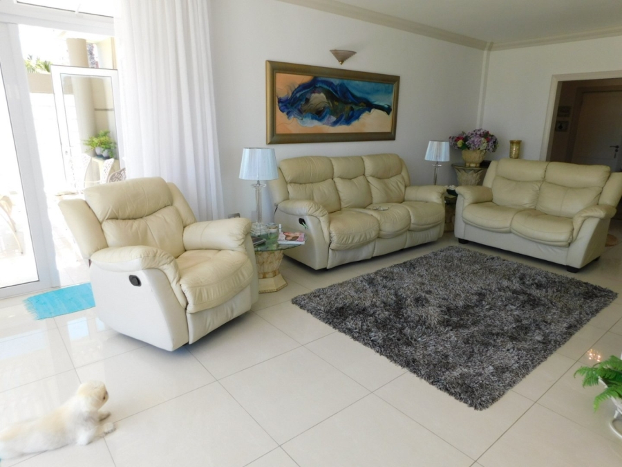 3 Bedroom Property for Sale in Harbour Island Western Cape